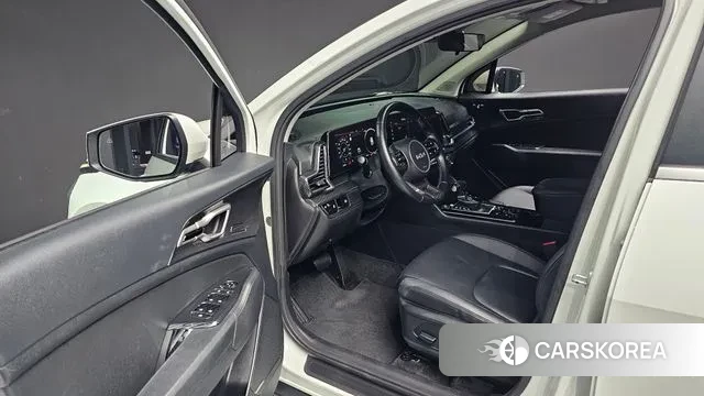 Kia Sportage 5th Generation 2021 Белый из Кореи, фото 2