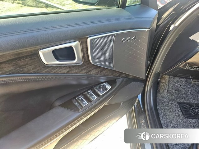 Kia K8 Hybrid 2022 Черный из Кореи, фото 2