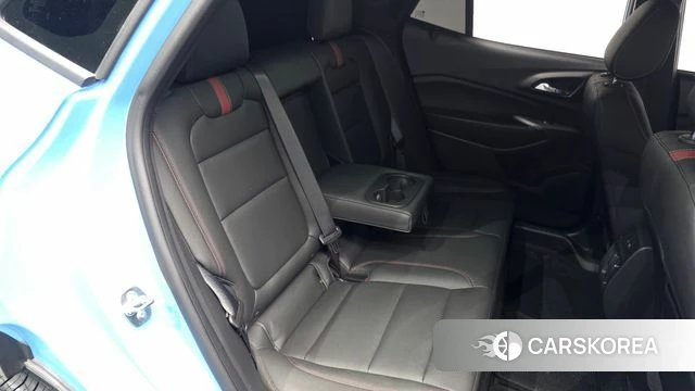 Chevrolet (GM Daewoo) Trax Crossover 2023 Небесно-голубой из Кореи, фото 2