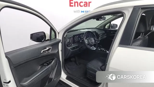 Kia Sportage 5th Generation 2021 Белый из Кореи, фото 2