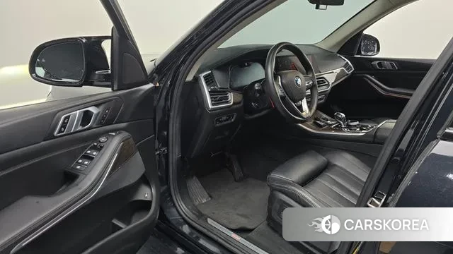 BMW X5 (G05) 2021 Черный из Кореи, фото 2