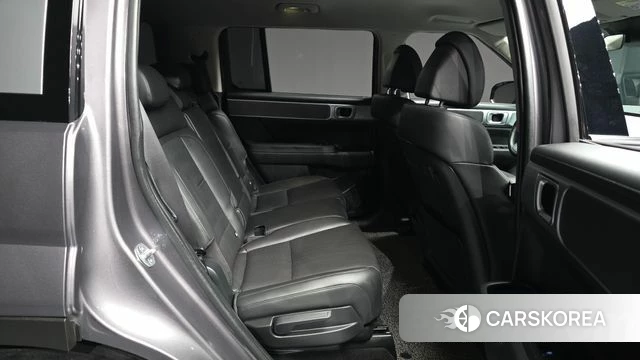 Hyundai Santa Fe (MX5) 2024 Серый из Кореи, фото 2