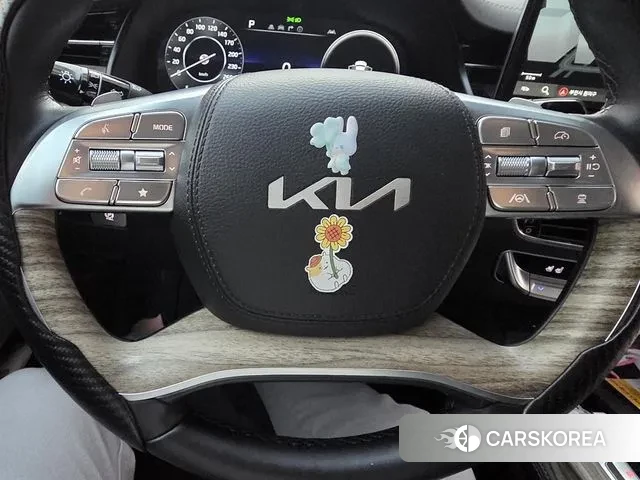 Kia The New K9 2nd generation 2025 Белый из Кореи, фото 2