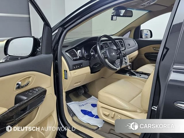 Kia The New Carnival 2018 Черный из Кореи, фото 2
