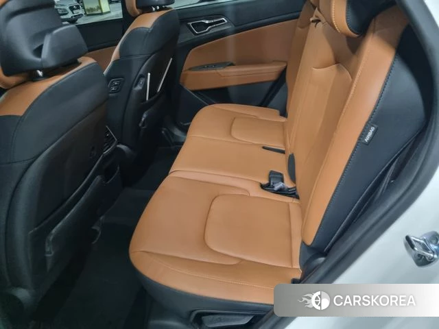 Kia Sportage 5th Generation 2024 Белый из Кореи, фото 2
