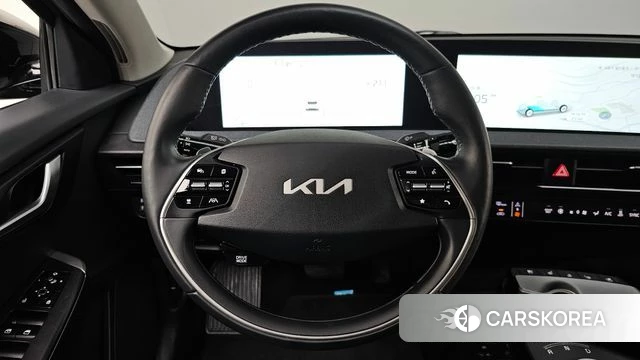 Kia EV6 2022 Серый из Кореи, фото 2
