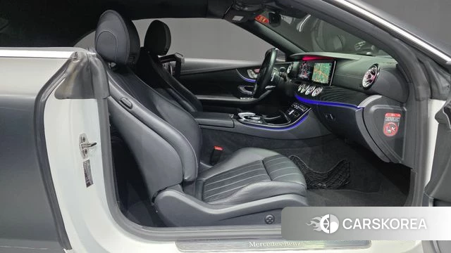 Mercedes-Benz E-Class W213 2019 Черный из Кореи, фото 2