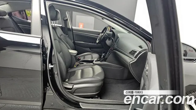 Hyundai Avante AD 2018 Черный из Кореи, фото 2