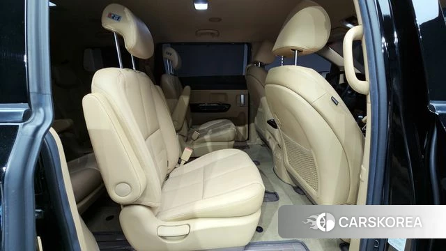 Kia The New Carnival 2019 Черный из Кореи, фото 2