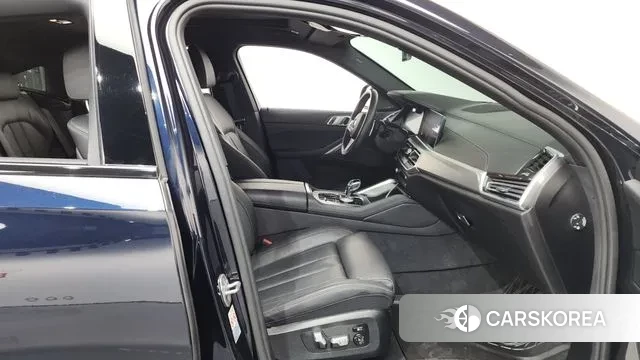 BMW X6 (G06) 2020 Черный из Кореи, фото 2