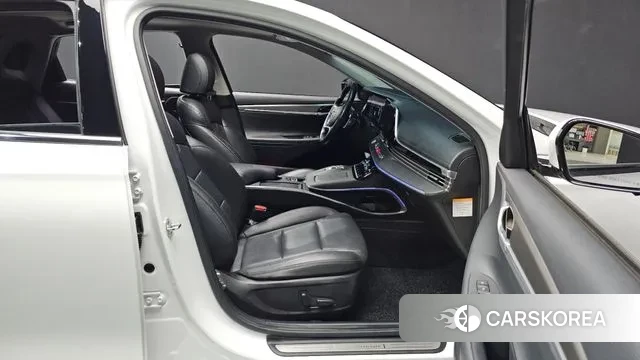 Hyundai The New Grandeur IG Hybrid 2022 Белый из Кореи, фото 2