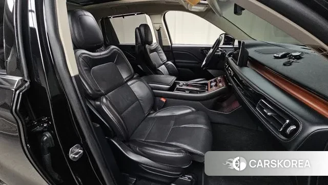 Lincoln Aviator 2nd generation 2020 Черный из Кореи, фото 2