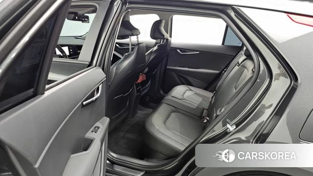 Kia Di Ol Nu Niro 2025 Серый из Кореи, фото 2