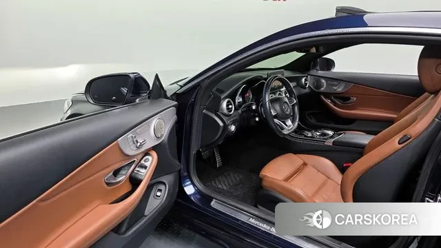 Mercedes-Benz C-Class W205 2018 Синий из Кореи, фото 2
