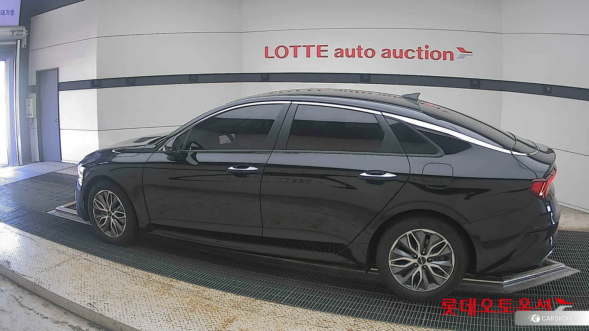Kia K5 Hybrid 2022 Aurora Black Pearl из Кореи, фото 2