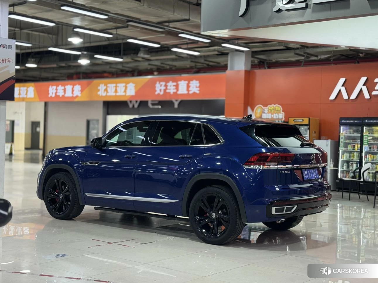 Volkswagen Tourang 2021 Синий из Китая, фото 2