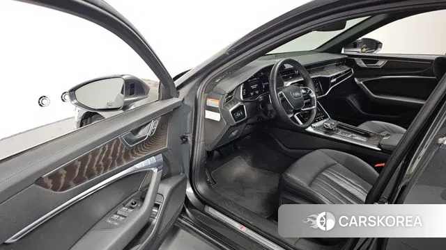 Audi A6 (C8) 2023 Серый из Кореи, фото 2