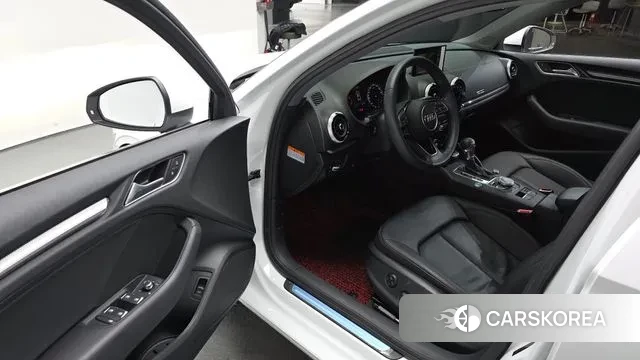 Audi New A3 2020 Белый из Кореи, фото 2