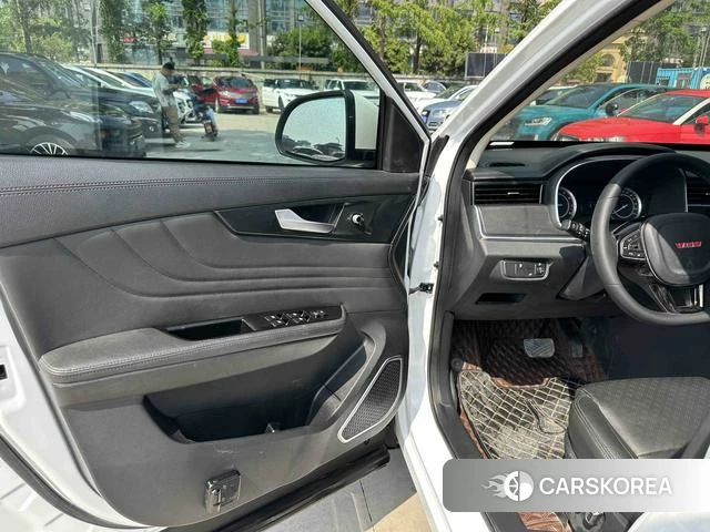 Sinotruk VGV VGV U70 2019 Белый из Китая, фото 2