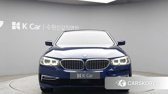 BMW 5 Series (G30) 2019 Синий из Кореи, фото 2