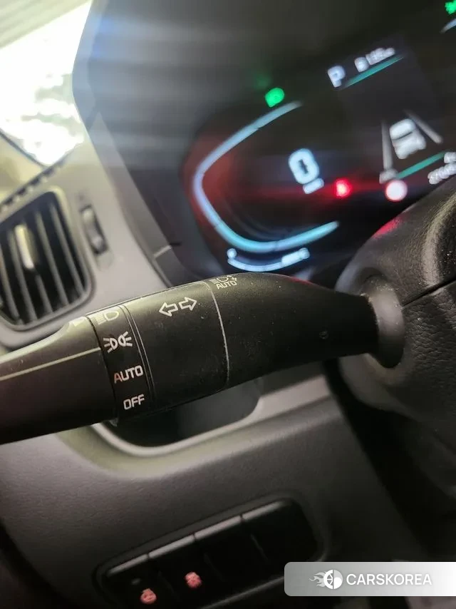 Kia The New Kia Ray 2023 Белый из Кореи, фото 2