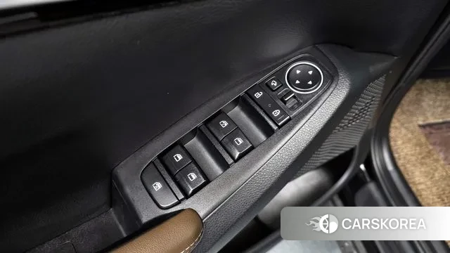 Kia Seltos 2021 Черный из Кореи, фото 2