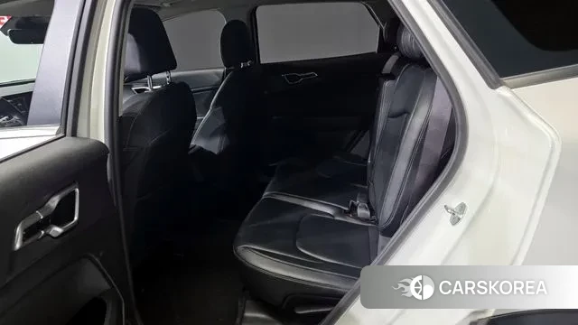 Kia Sportage 5th Generation 2022 Белый из Кореи, фото 2