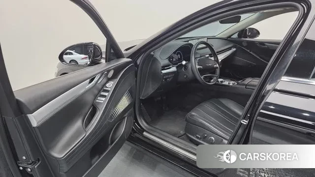 Genesis Electrified G80 (RG3) 2023 Черный из Кореи, фото 2