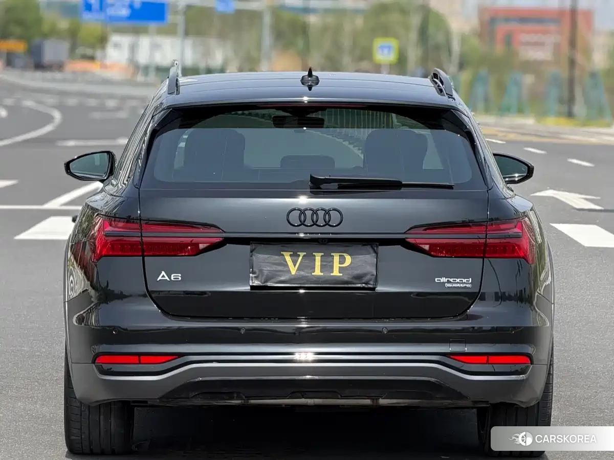 Audi A6 2024 Черный из Китая, фото 2