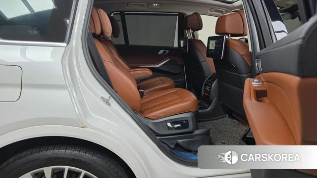 BMW X7 (G07) 2021 Белый из Кореи, фото 2