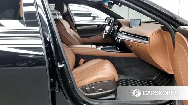 Genesis G80 (RG3) 2022 Черный из Кореи, фото 2