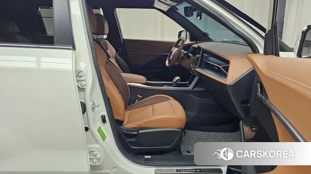 Ssangyong Torres 2023 Белый из Кореи, фото 2