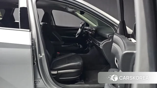 Hyundai The New Tucson (NX4) 2025 Серебристо-серый из Кореи, фото 2