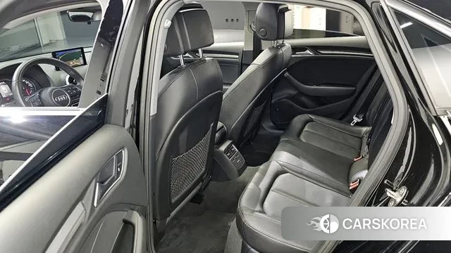 Audi New A3 2018 Черный из Кореи, фото 2