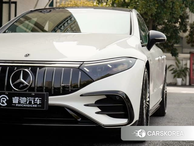 Mercedes-Benz EQS AMG 2024 Белый из Китая, фото 2