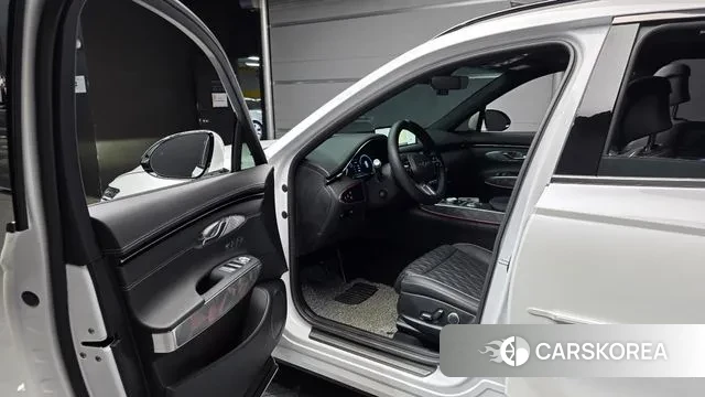 Genesis GV70 2021 Белый из Кореи, фото 2