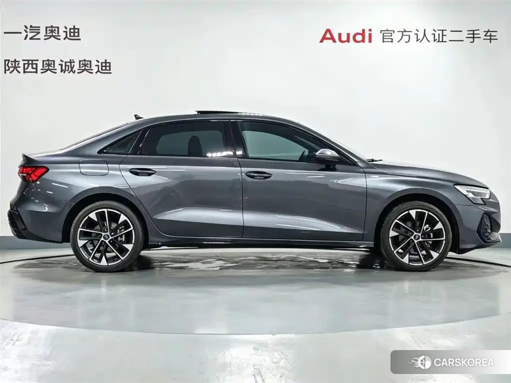 Audi A3 2026 Silver/gray из Китая, фото 2