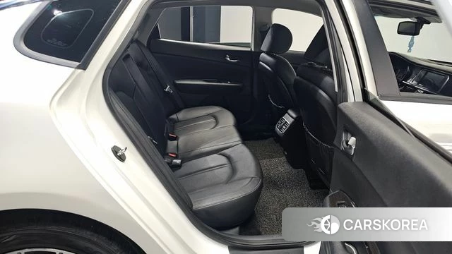 Kia The New K5 2nd generation 2018 Белый из Кореи, фото 2