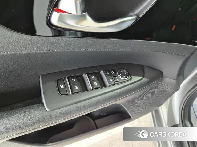 Kia The New K3 2nd generation 2022 Серый из Кореи, фото 2