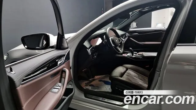 BMW 5 Series (G30) id 2675403 из Кореи 2