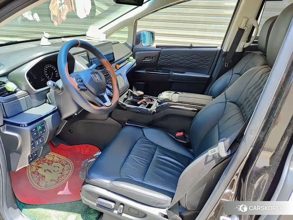Honda Elysion 2022 Champagne/brown из Китая, фото 2