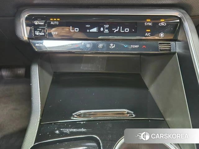 Kia K5 3rd generation 2023 Белый из Кореи, фото 2