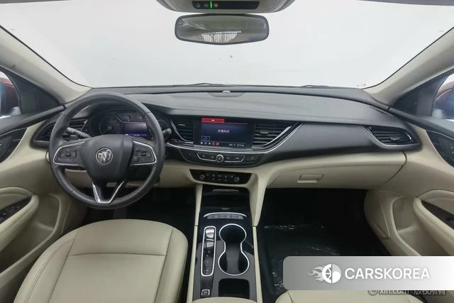 Buick Regal 2022 Красный из Китая, фото 2