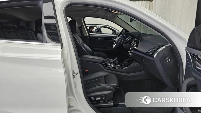 BMW X4 (G02) 2020 Белый из Кореи, фото 2