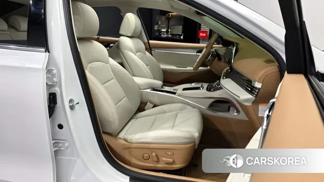 Hyundai The New Grandeur IG Hybrid 2021 Белый из Кореи, фото 2