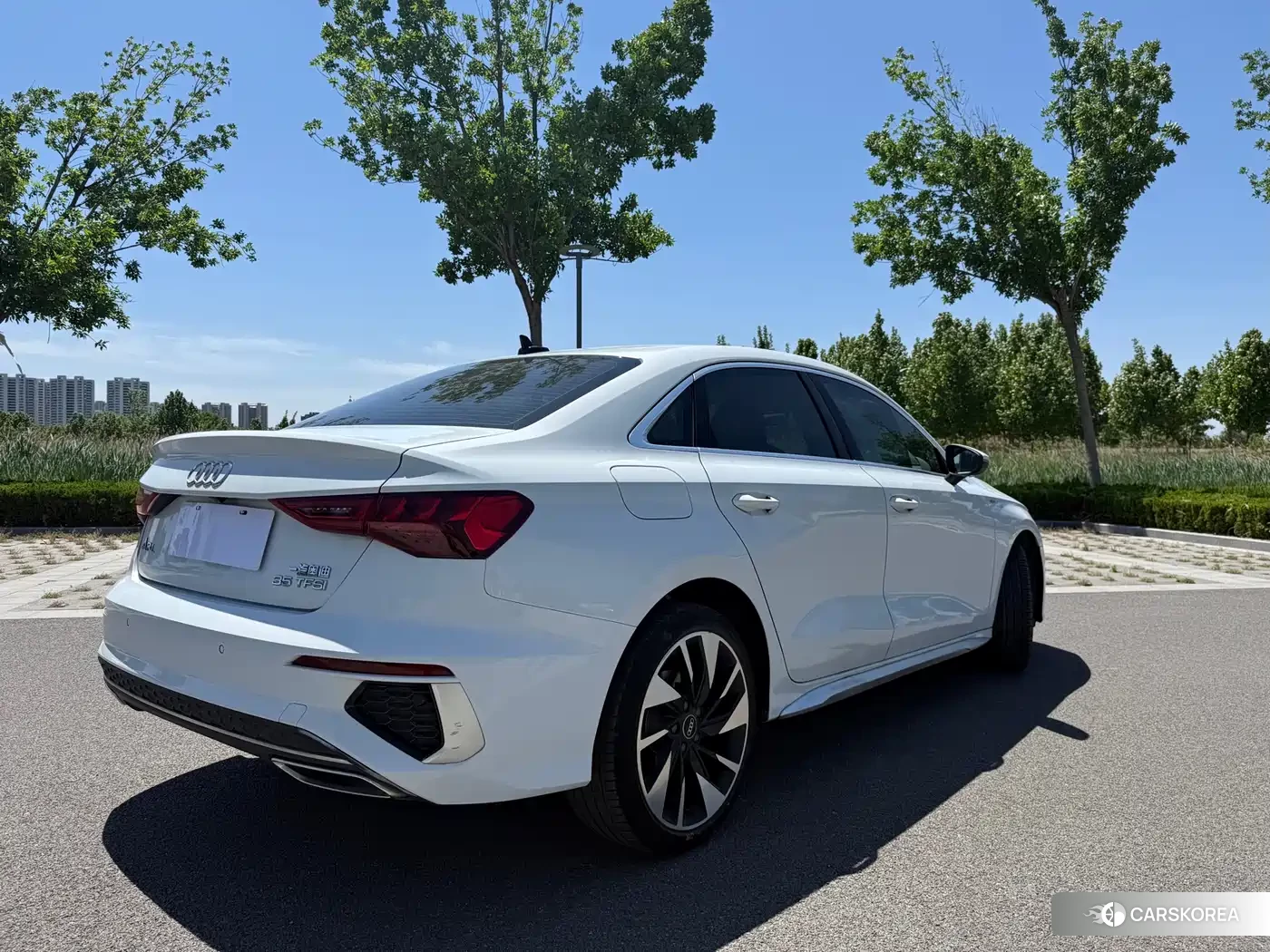 Audi A3 2024 Белый из Китая, фото 2