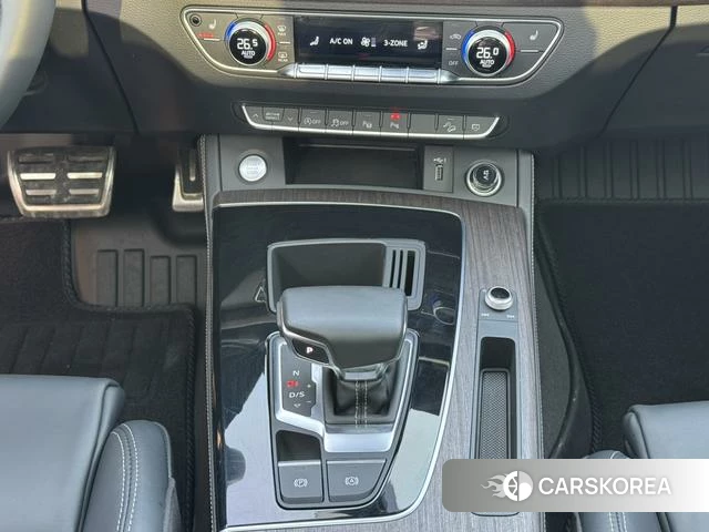 Audi Q5L 2023 Белый из Китая, фото 2