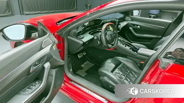 Peugeot 508 second Generation 2019 Красный из Кореи, фото 2