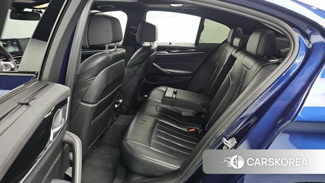 BMW 5 Series (G30) 2018 Синий из Кореи, фото 2