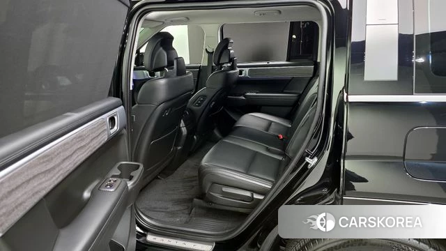 Hyundai Santa Fe (MX5) 2023 Черный из Кореи, фото 2